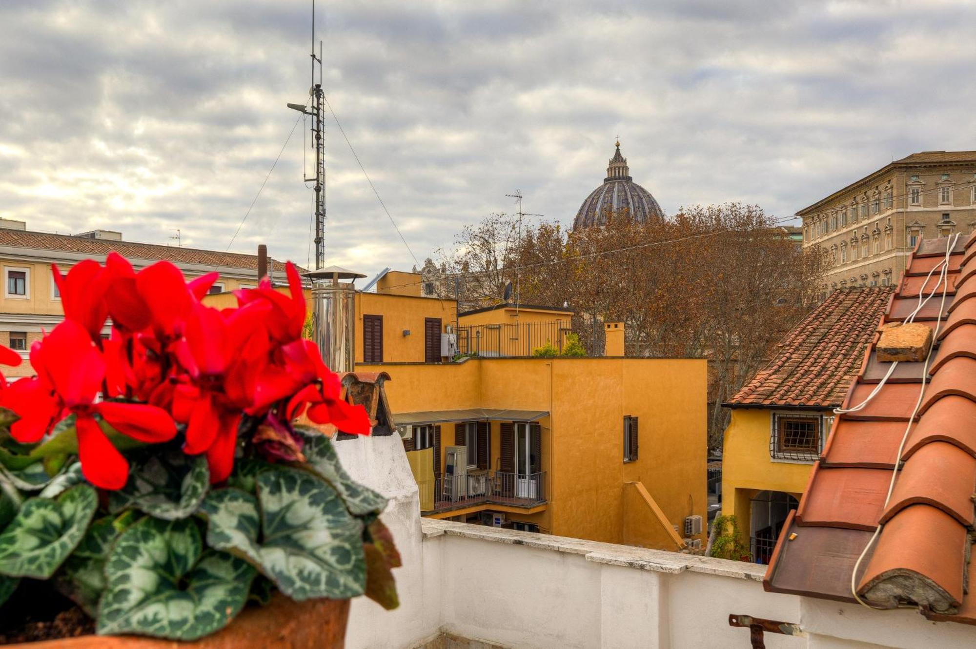 Borgo Pio Experience Apartment Rome Bagian luar foto